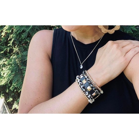 BNWT - PARK LANE BLACK RADLEY BRACELET BAND GOLD STUD - Picture 3 of 5